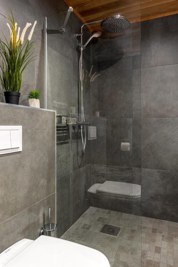 Tartukodu Riia 20B-13 Apartman Kültér fotó